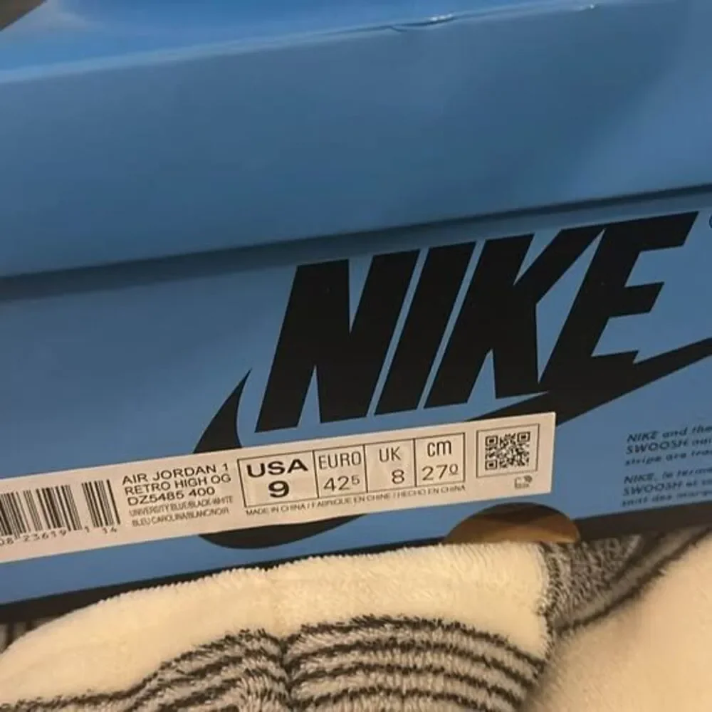 2023 Nike Air Jordan 1 Retro High UNC Toe University Blue Size 9 DS New in Box